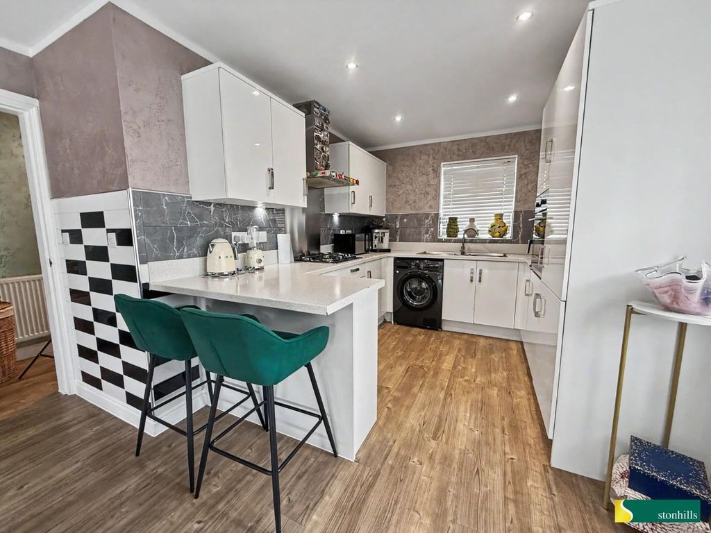 Property photo 2 of 19 9.Jpg