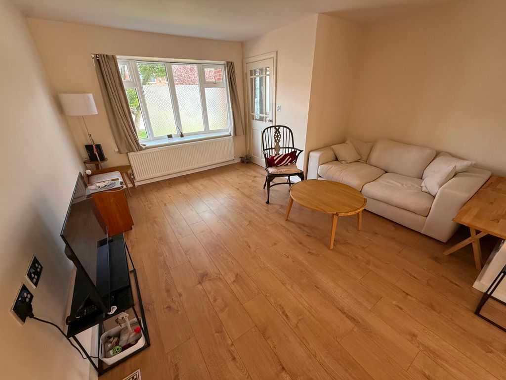 Property photo 3 of 23