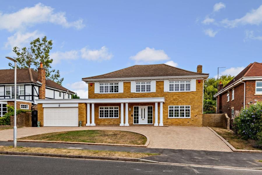 Property photo 1 of 13