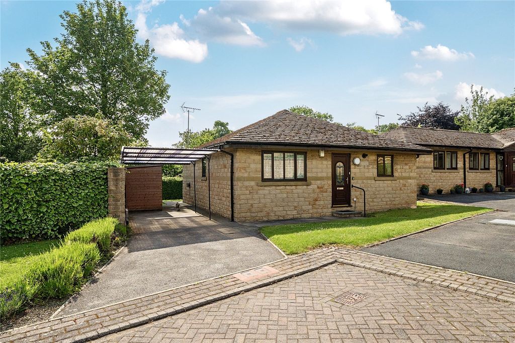 Property photo 1 of 27 Picture No. 02