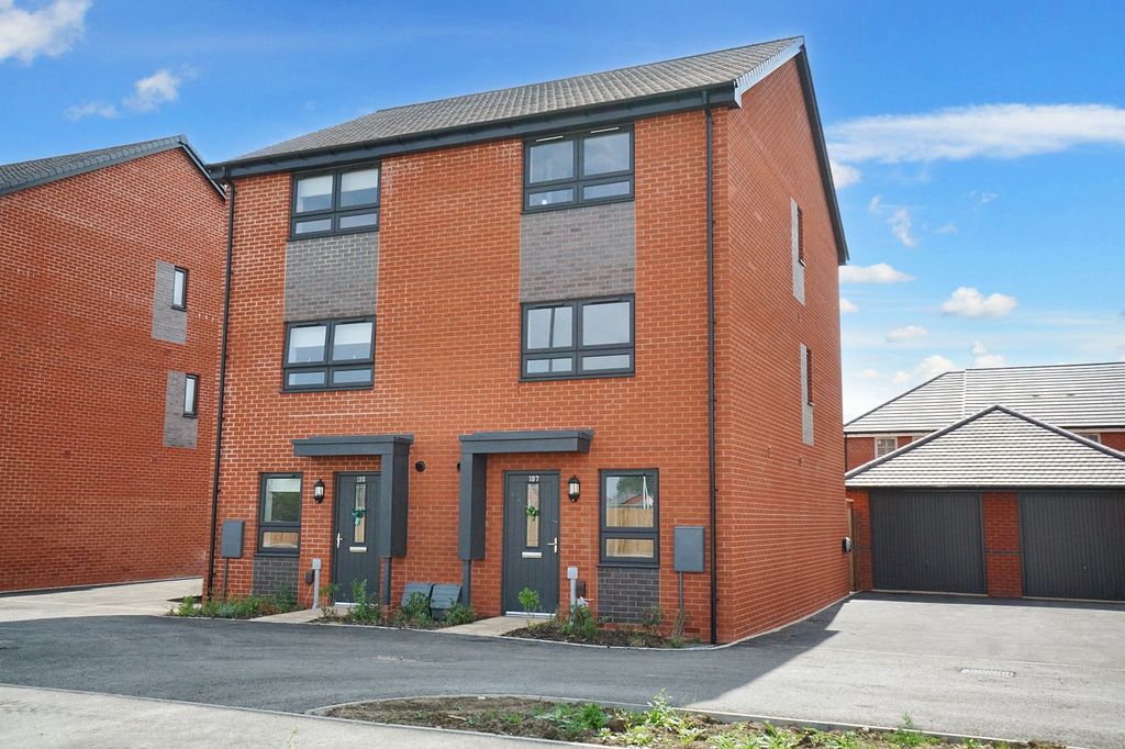 Property photo 2 of 20 Picture No. 25