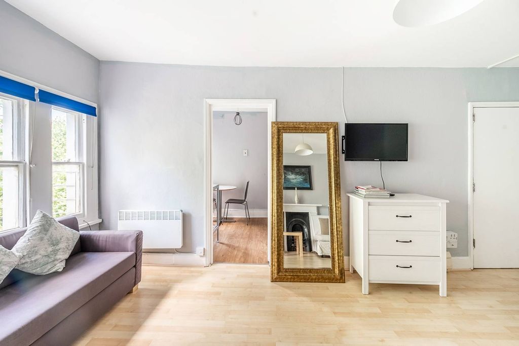 Property photo 1 of 5