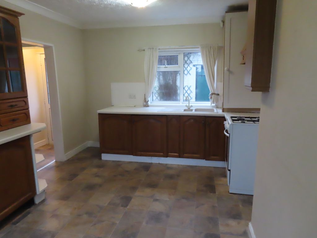 Property photo 3 of 23