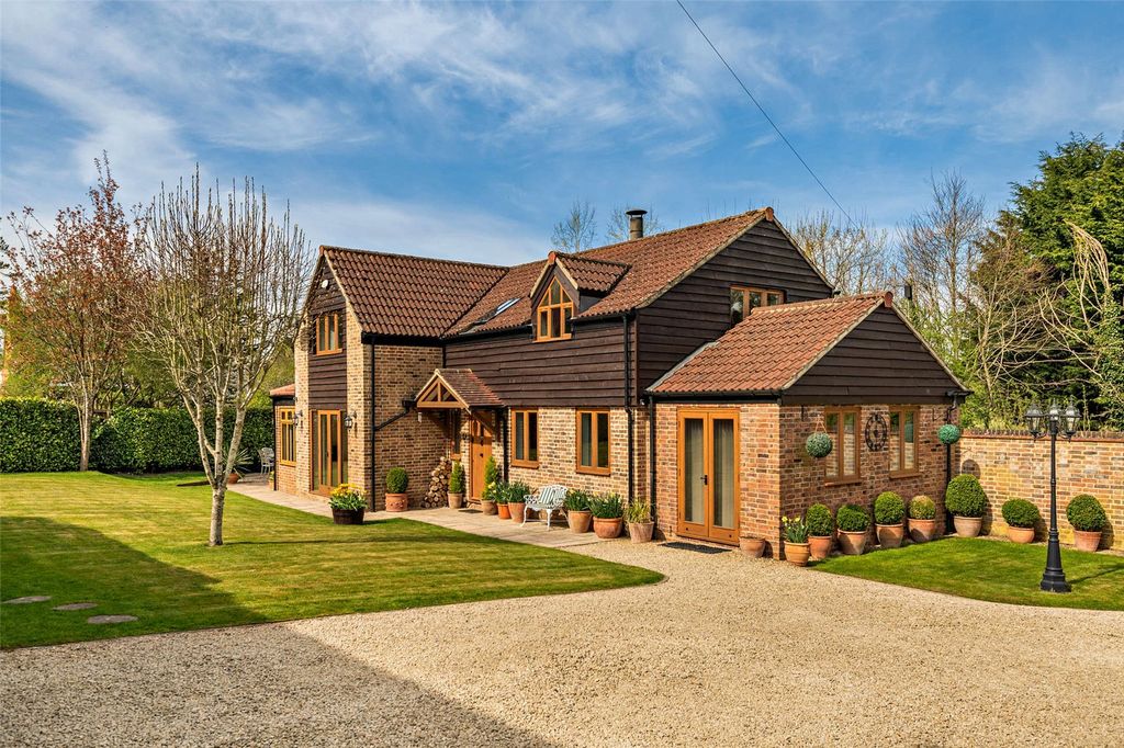 Property photo 3 of 46 Picture No. 52