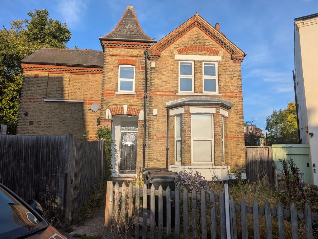 Property photo 1 of 7