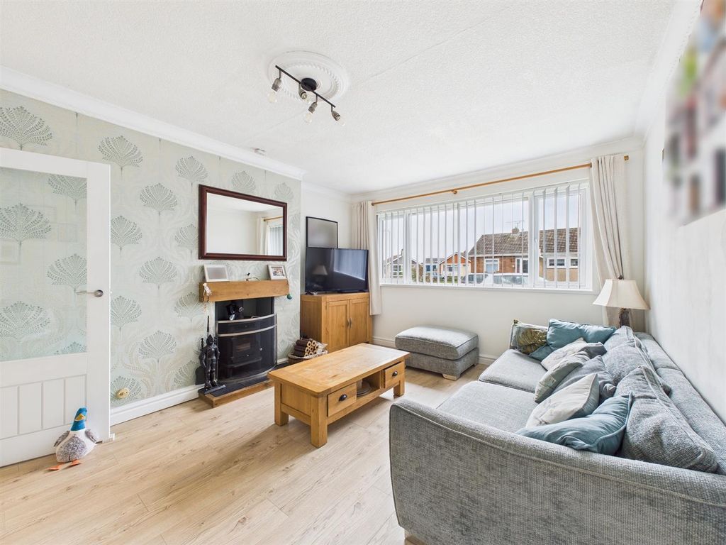 Property photo 3 of 15 Cam02295G0-Pr0318-Still005.Jpg