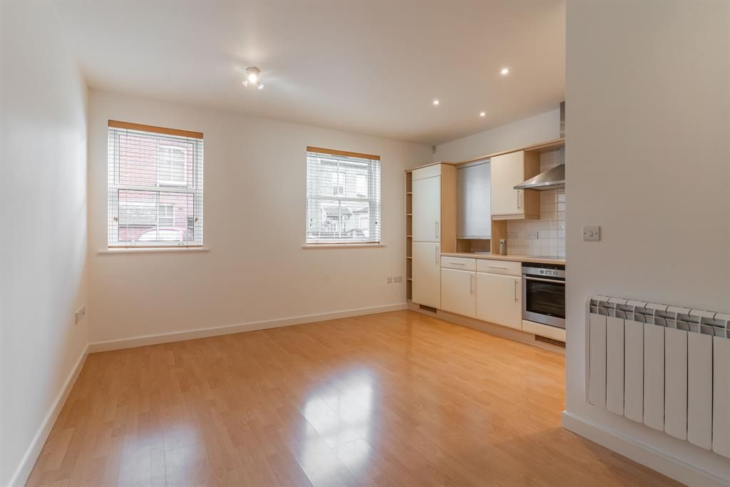 Property photo 3 of 7 Picture 3