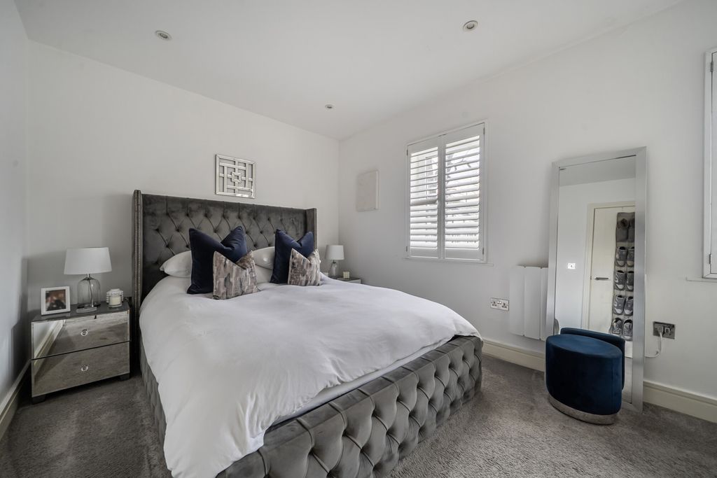 Property photo 3 of 20 1403274-3-6978Db2...