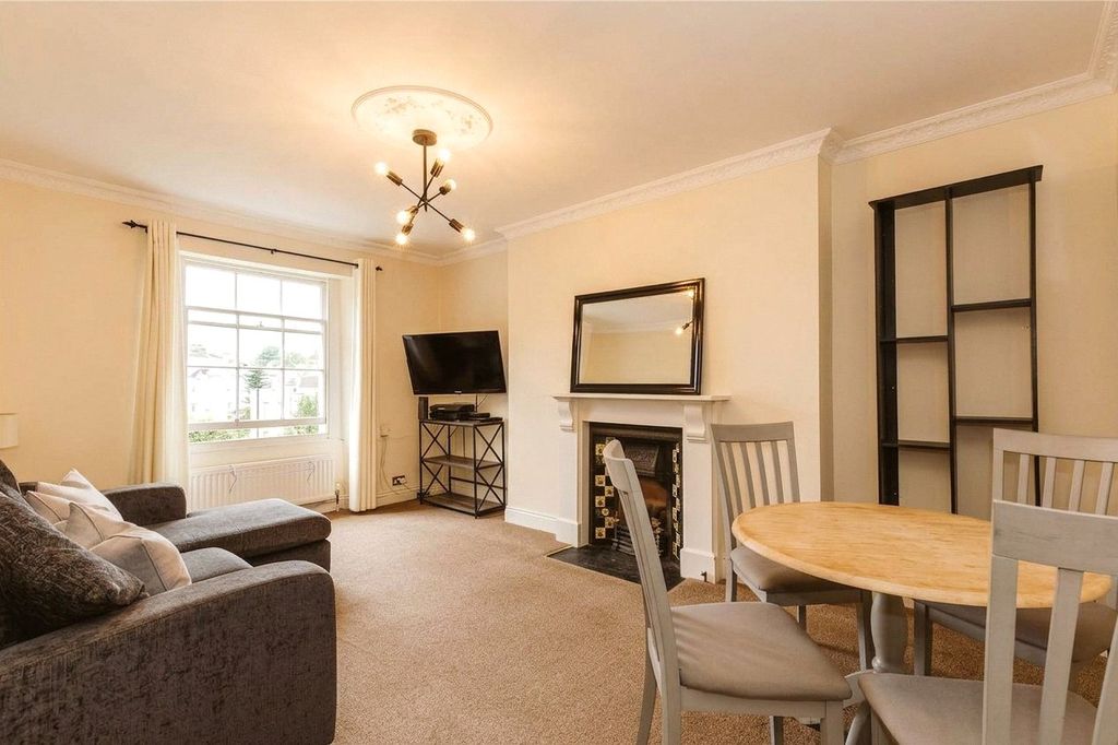 Property photo 1 of 11 Picture No. 20