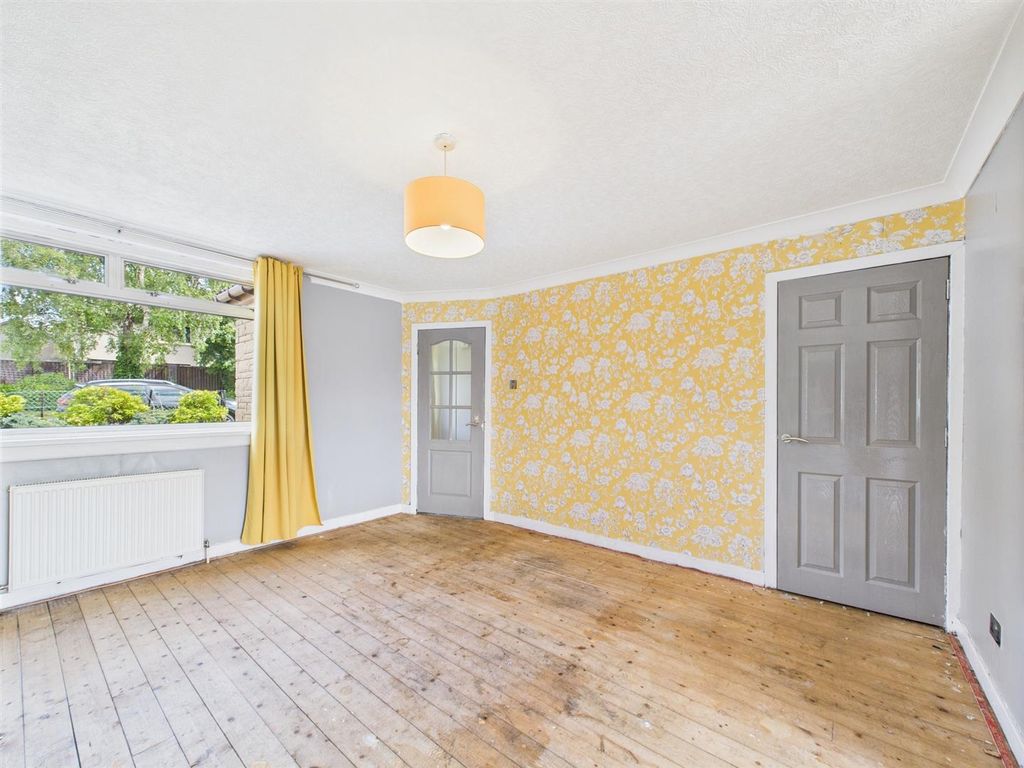 Property photo 2 of 16 Cam01486G0-Pr0759-Still004.Jpg