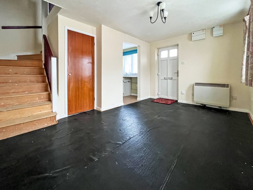 Property photo 3 of 9