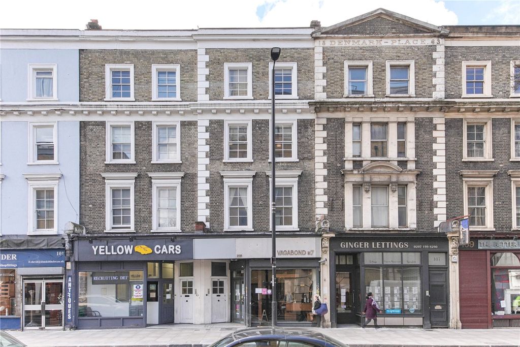 Property photo 2 of 13