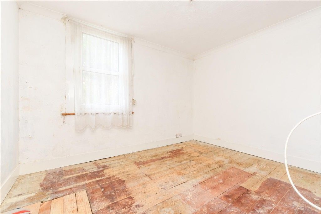 Property photo 1 of 5 Bedroom 1