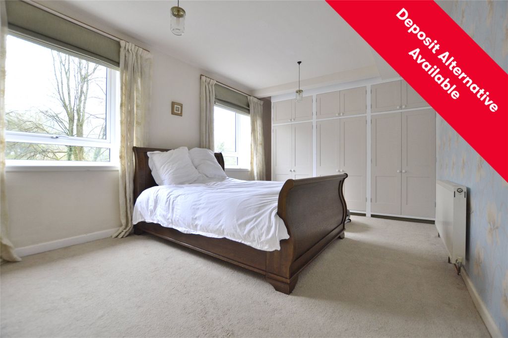 Property photo 1 of 7 Bedroom