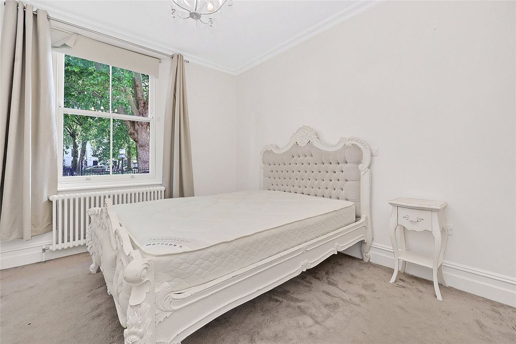 Property photo 2 of 12 Picture No. 03