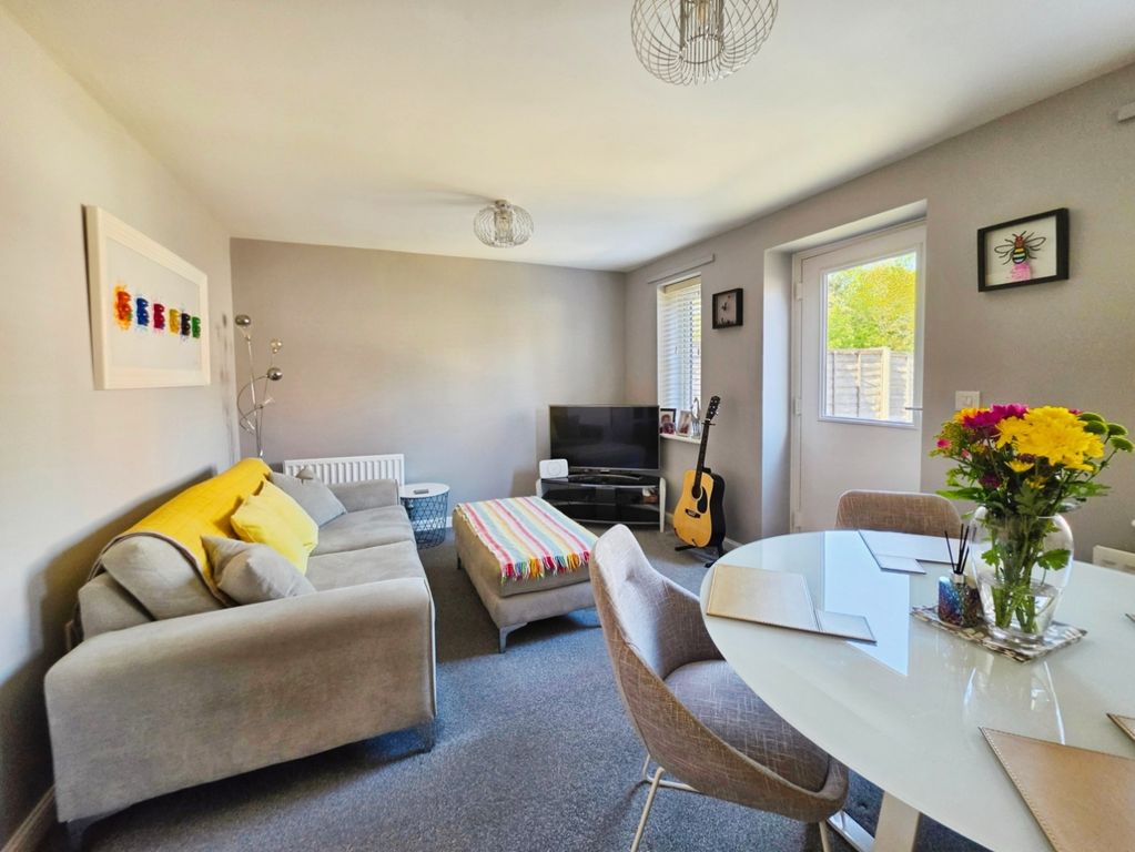 Property photo 3 of 27 Pbox-Img.Jpg