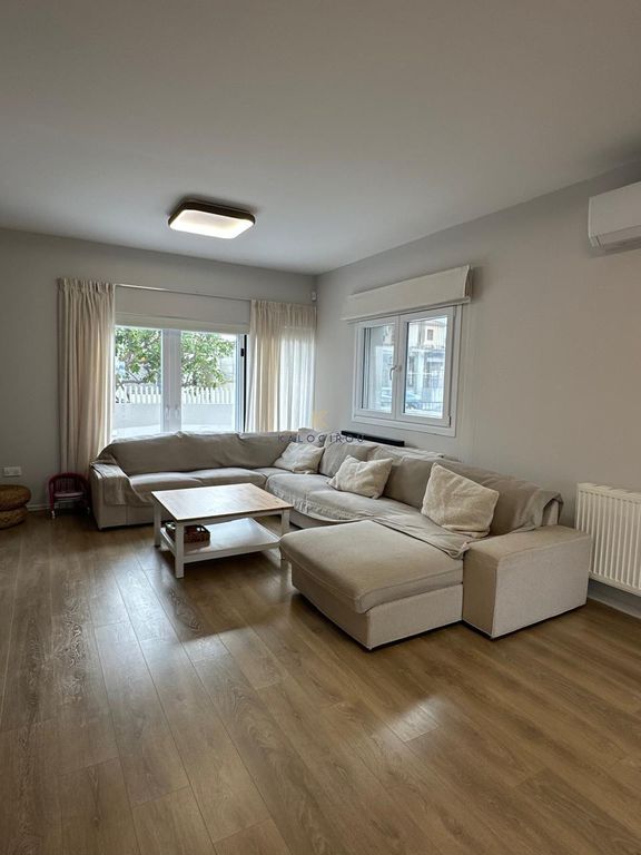 Property photo 2 of 29