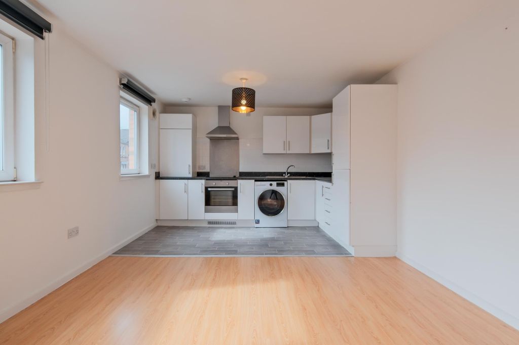 Property photo 1 of 27
