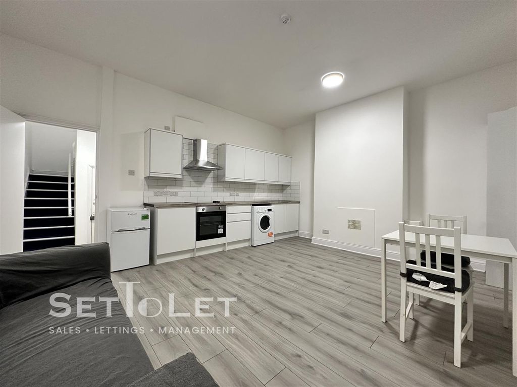 Property photo 1 of 9 Img_2016.Jpg