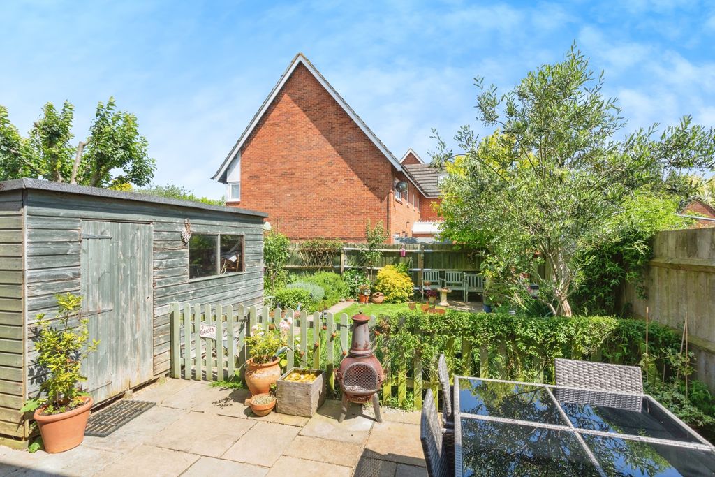 Property photo 3 of 15