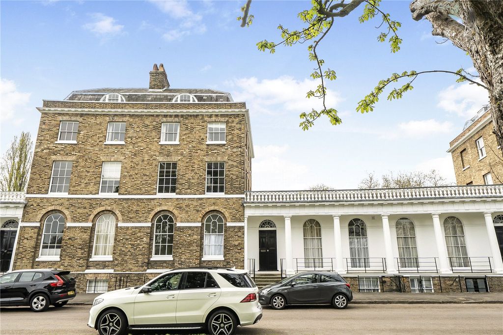 Property photo 3 of 19 Picture No. 06