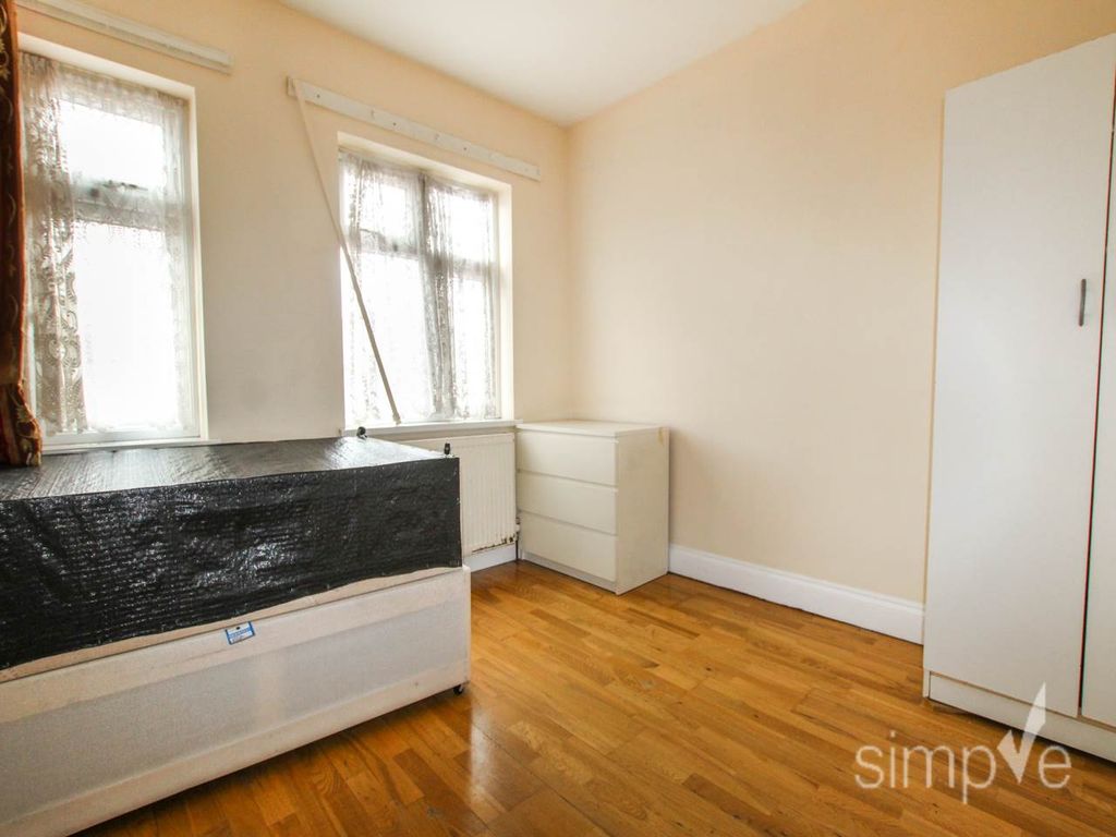 Property photo 3 of 5 Img_4608