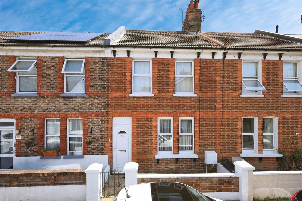 Property photo 1 of 13