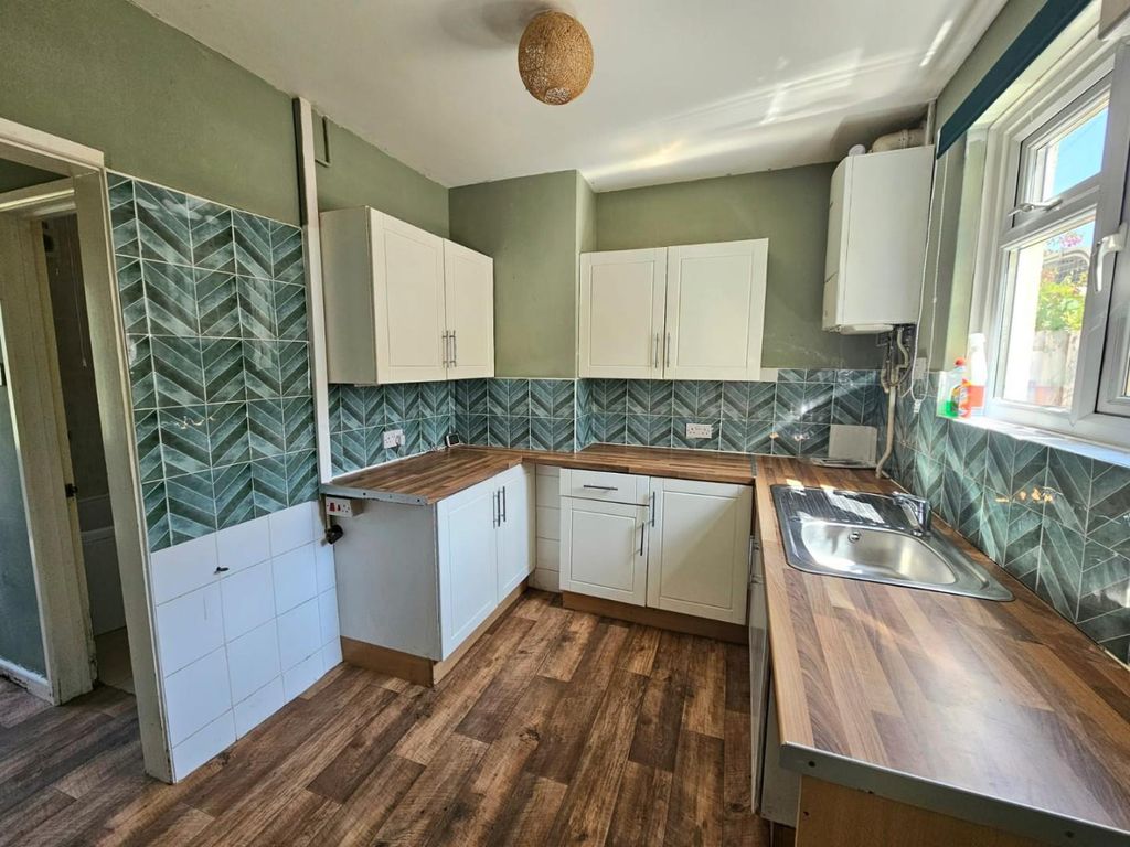 Property photo 2 of 19 Jurr7566.Jpg