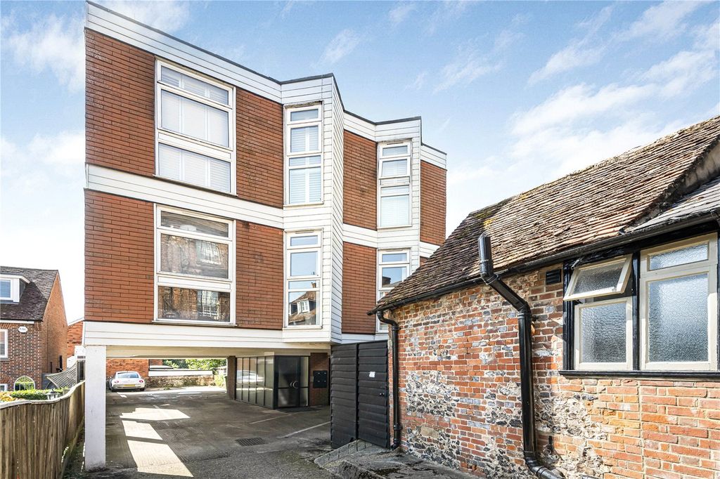 Property photo 1 of 12 Picture No. 24