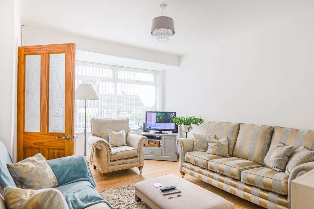 Property photo 3 of 22