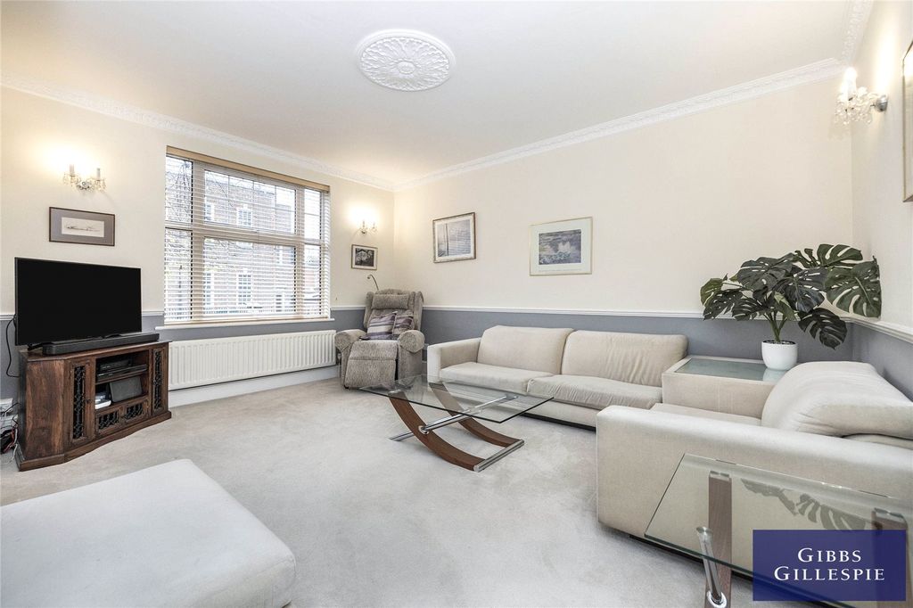 Property photo 1 of 10 Picture No. 06