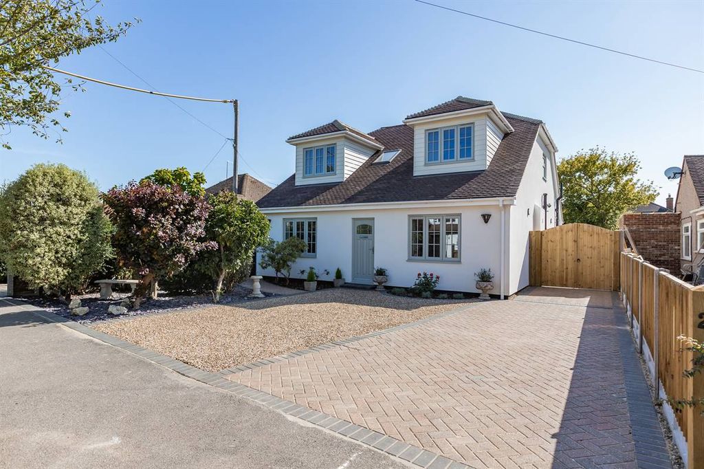 Property photo 1 of 33