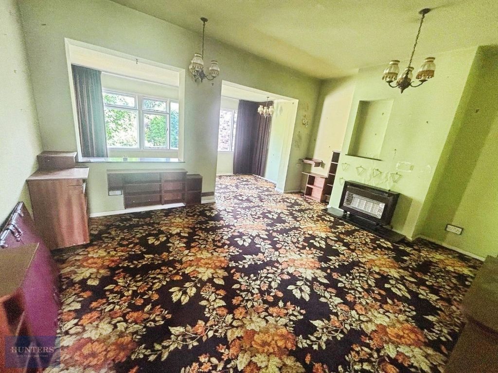 Property photo 3 of 17 Rear Reception Room 1