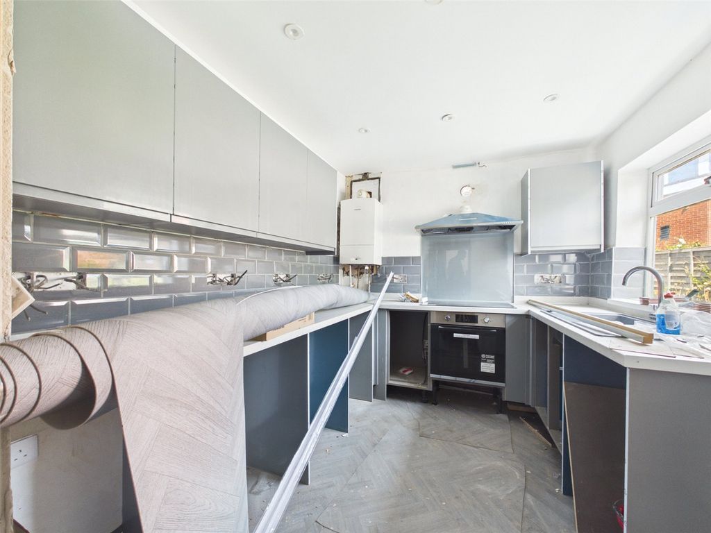 Property photo 2 of 12 Picture No. 04
