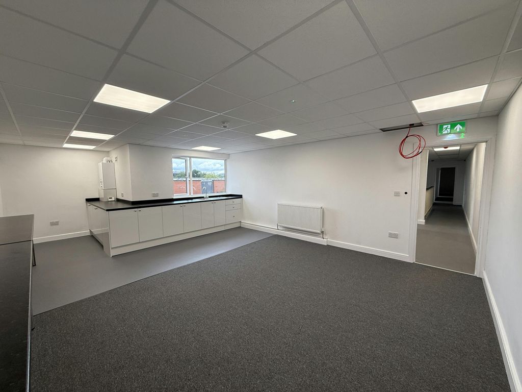 Property photo 3 of 10 Img_3377.Jpg