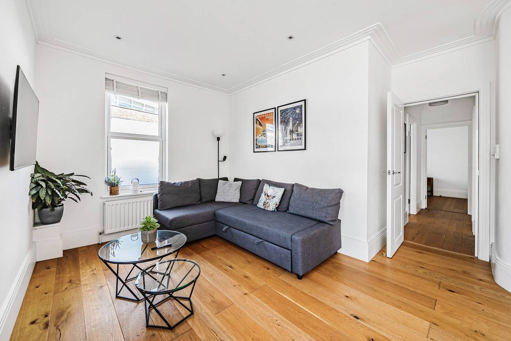 Property photo 2 of 7