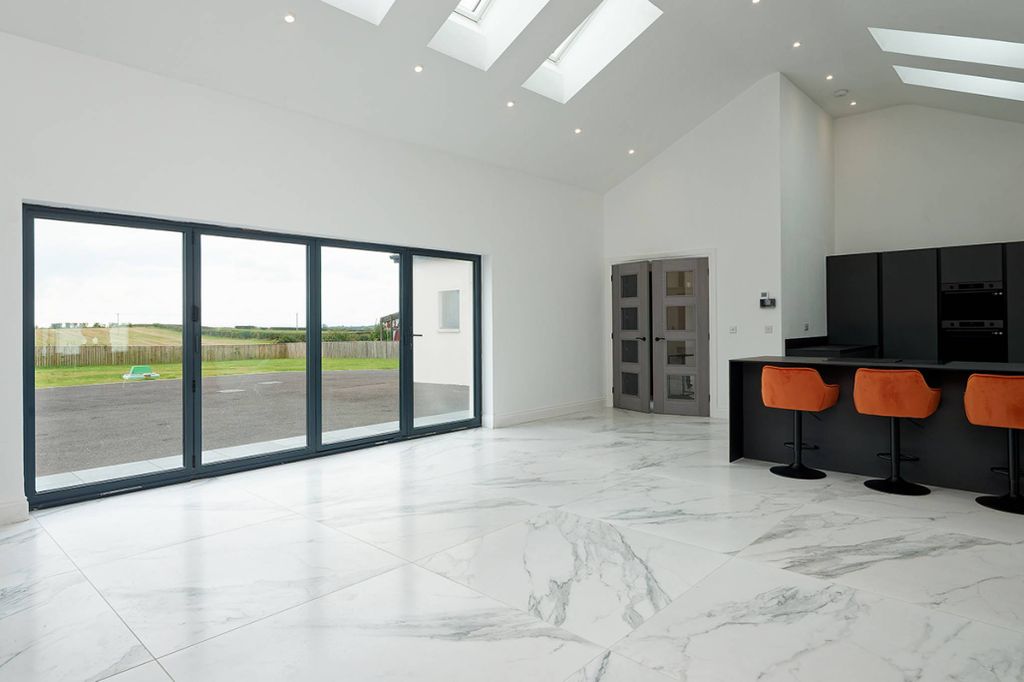 Property photo 3 of 30