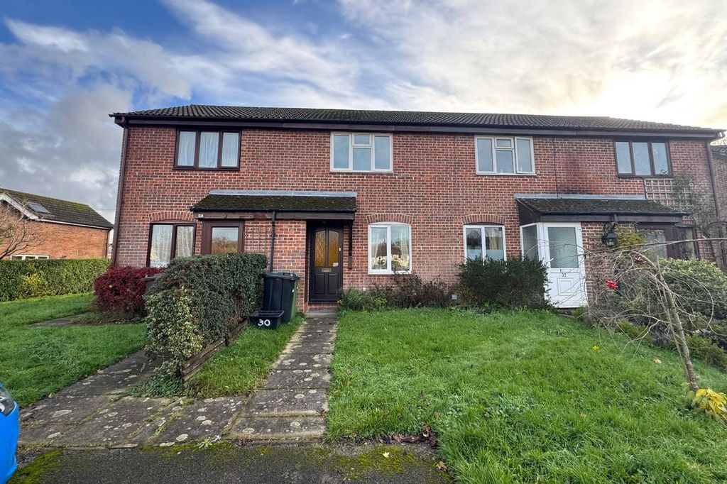 Property photo 1 of 10 Picture No. 12