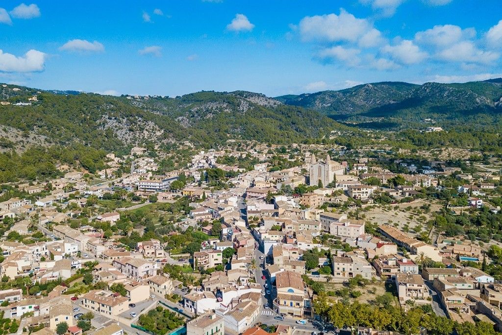 Property photo 1 of 5 Calvia Aerial