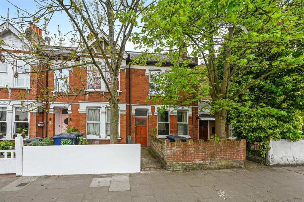 Property photo 1 of 7