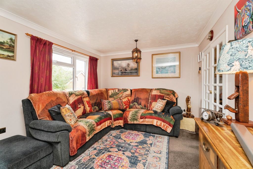 Property photo 2 of 30