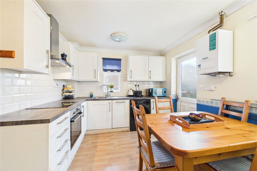 Property photo 2 of 12 Kitchen/Diner