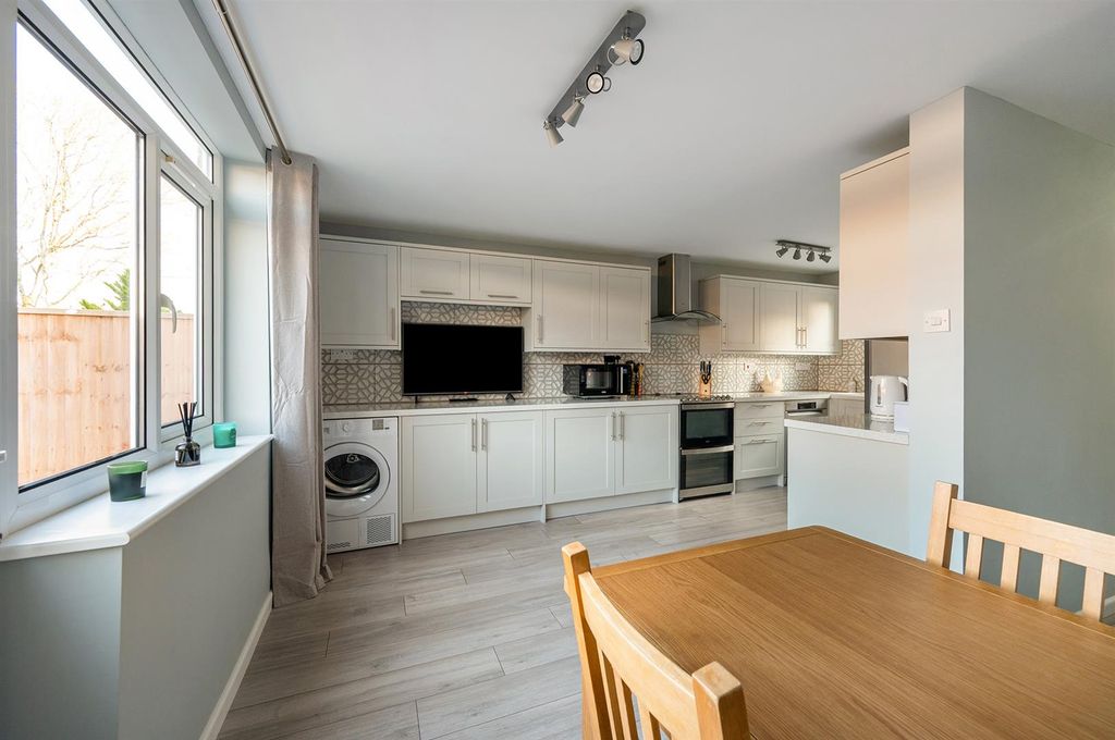 Property photo 3 of 21 Sketch_Ph7_6465307.Jpg