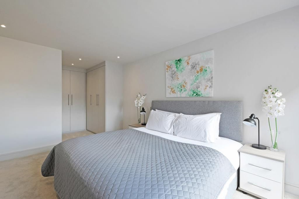 Additional image 10 of 2 bed flat for saleApartment 5 Berkeley Place, 1 Chelsea Heights, Sheffield S11