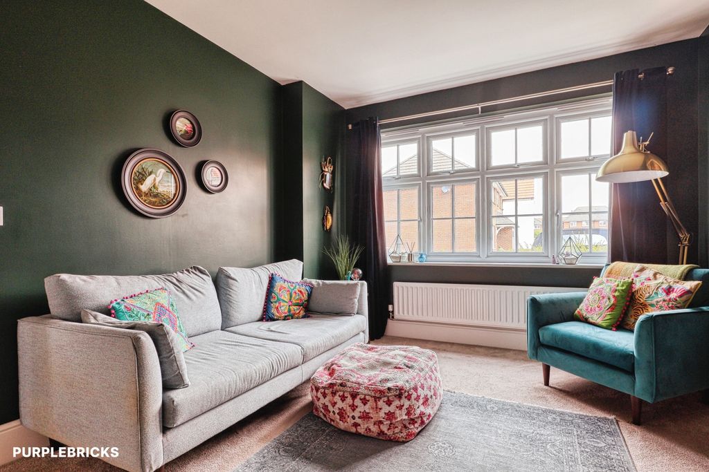 Property photo 1 of 37