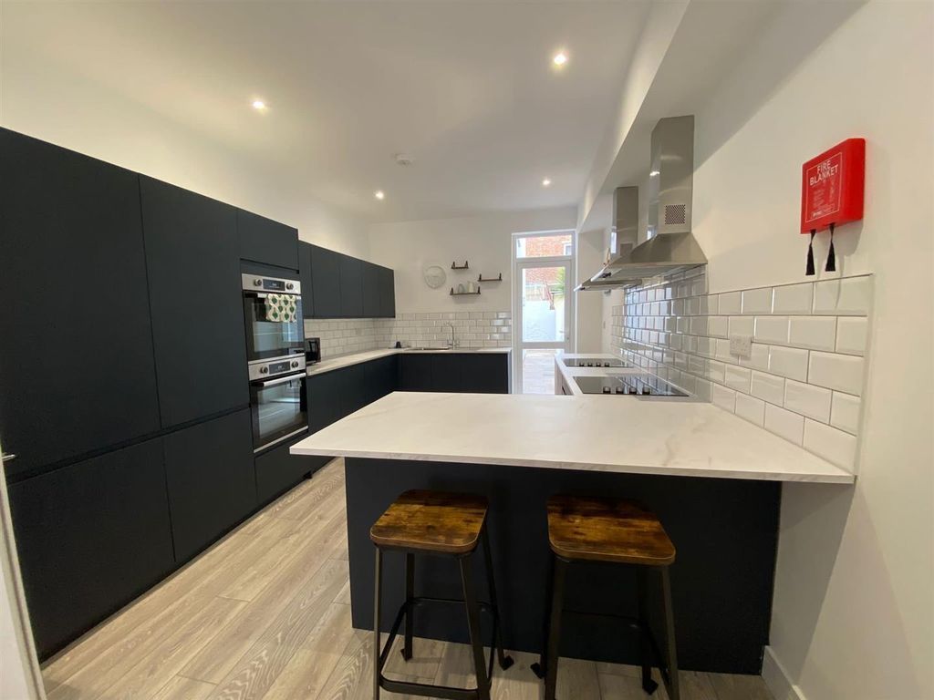 Property photo 3 of 5 3.Jpg