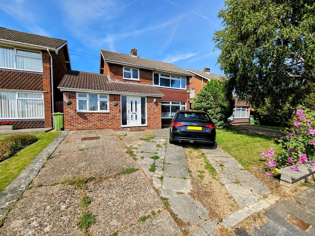 Property photo 1 of 18