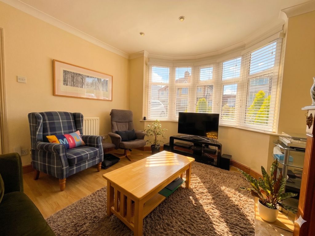 Property photo 3 of 14 5147922