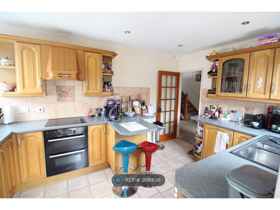 Property photo 2 of 9