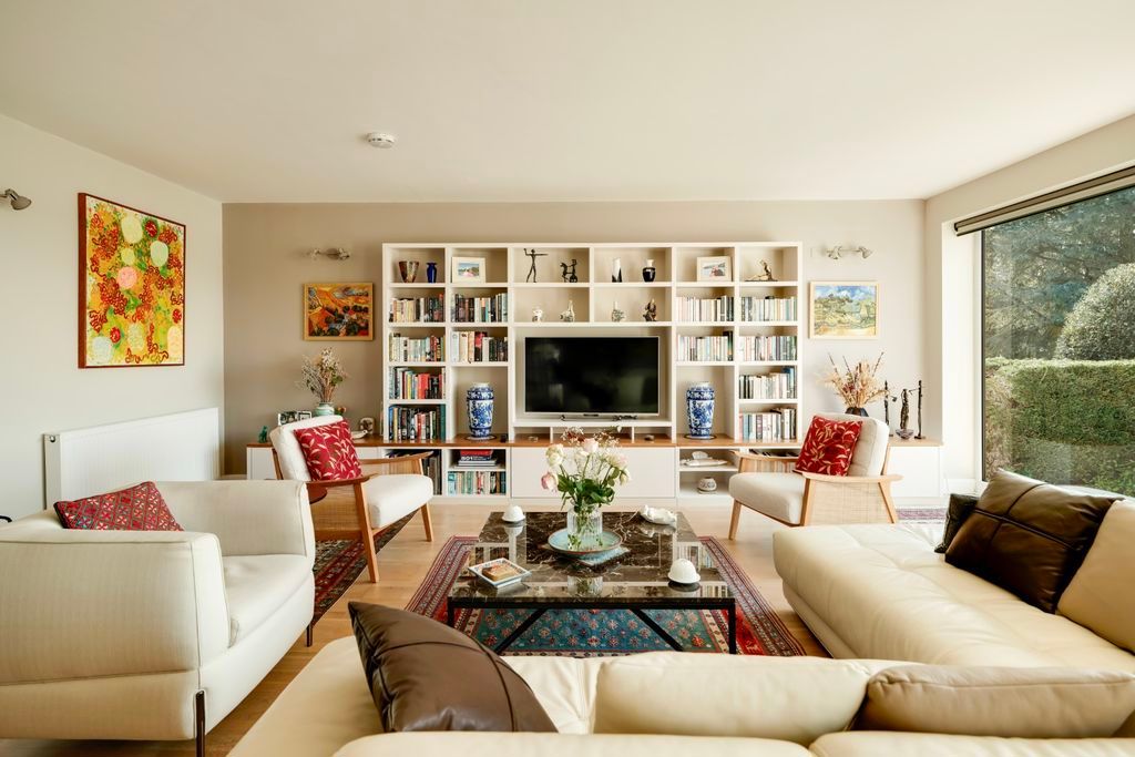 Property photo 3 of 32 Family Room